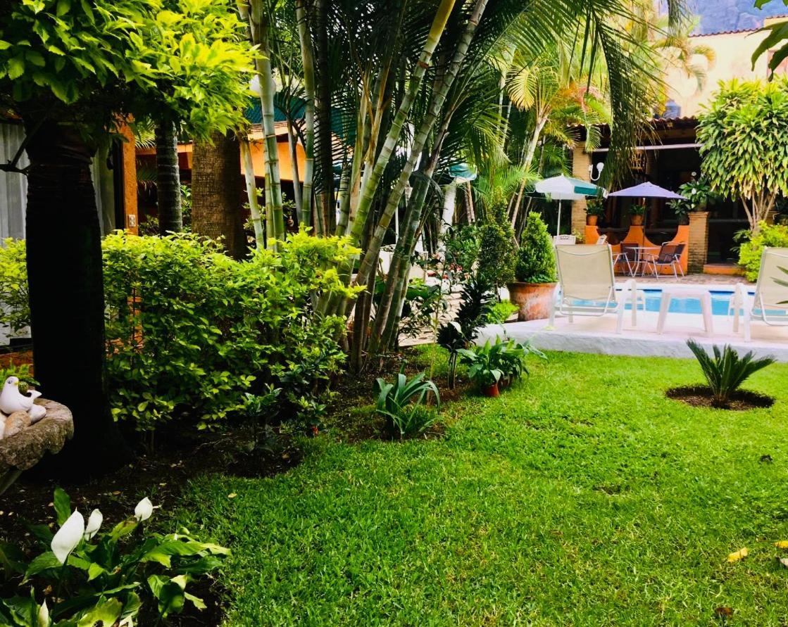 Hotel El Telon Tepoztlán Kültér fotó